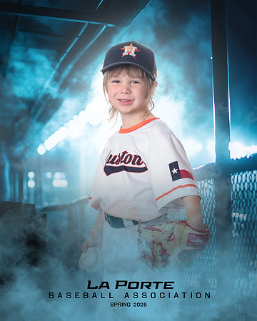 4U_Foal_Astros_Crittenden_Albert_LP022657_DUGOUT