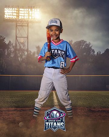 8U_Cabrera_Karson_CAM14729_FIELDLIGHTS