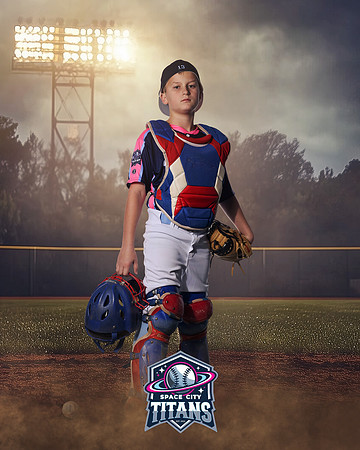 11U_MUIR_KADEN_CAM14821_FIELDLIGHTS