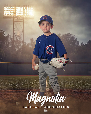 4_5U_Cubs_Reynolds_Walker_MAG26548_FIELD LIGHTS_