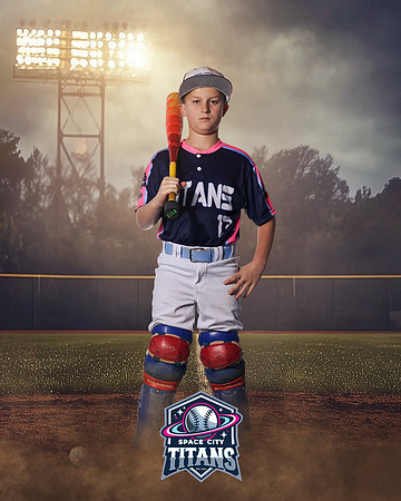 11U_MUIR_KADEN_CAM14824_FIELDLIGHTS