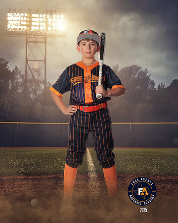 10U PAONE_BUCHANAN_RICHARD_IMGL4836_FIELDLIGHTS