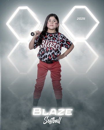8U Deer Park Blaze_Pantolja_Kamila_143A9744_DP_HEX