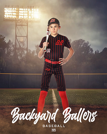 12U_Grey_Hogan_Liam_MAG10717_FIELD LIGHTS_