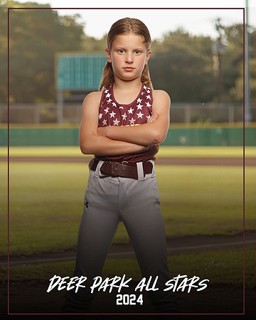 6U Legends_Carr_Valerie_SF_29189_ON FIELD__
