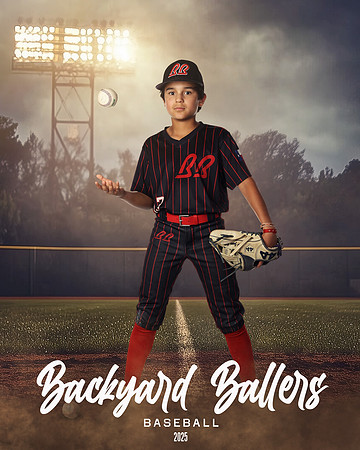12U_Black_Juarez_Juan Pablo_MAG13967_FIELD LIGHTS_