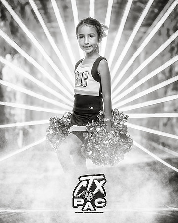6UCHEER_Delgado_Ayla_SF_21199_LAZER_bw