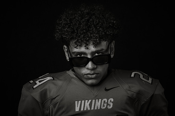 JRVARSITY_FRAZIER_KINGSTON_143A9923bw