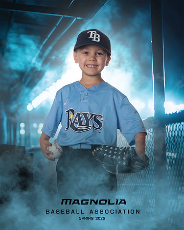 4_5U_Rays_Sandoval_Preston_MAG25427_DUGOUT_