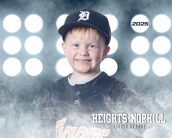 TB_TIGERS_Segars_Rhett_HN020961_LIT
