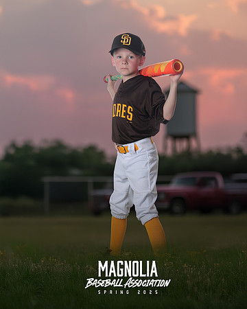 6U_Padres_Phillips_Wyatt_MAG26712_TRUCK