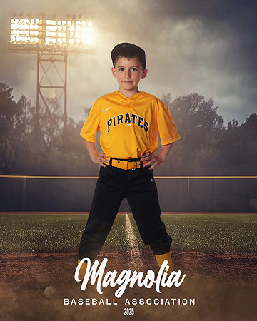 4_5U_Pirates_Shaver_Kade_MAG25330_FIELD LIGHTS_