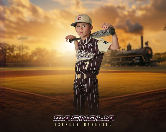 8U_Hogan_Miles_MAG27629_TRAIN