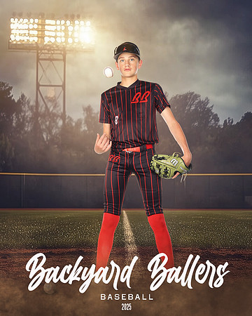 12U_Black_Gooch_Robert_MAG10510_FIELD LIGHTS_