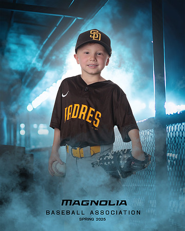 4_5U_Padres_Armistead_Bode_MAG25547_DUGOUT_