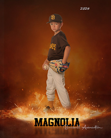 6U_Padres_Bybee_Benson_MAG26634_ROF