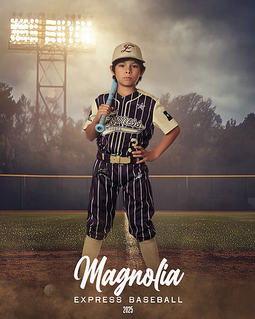 8U_Rivas_Caleb_MAG28122_FIELDLIGHTS