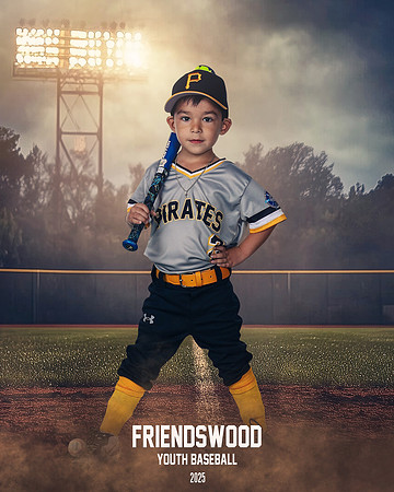 4U_Pirates_Moreno_Carlos_FRD30777_FIELD LIGHTS_