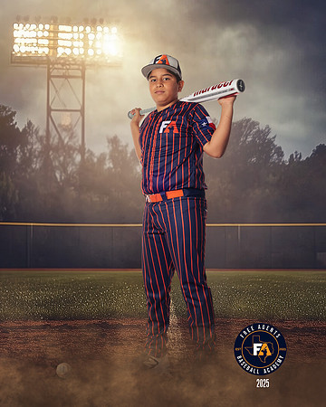 12U MAJOR HYDE_SANCHEZ_MASON_IMGL4924_FIELDLIGHTS