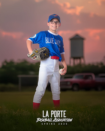 10U_Mustang_Blue Jays_Winsby_Grayer_LP023455_TRUCK