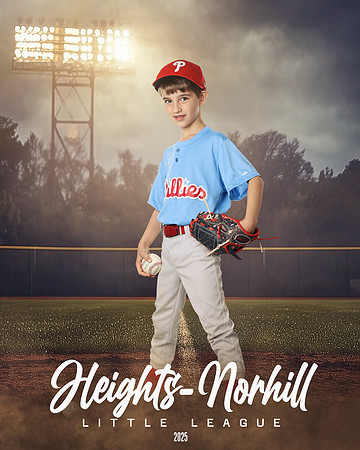 TB_PHILLIES_Philbrook_Maximos_HN010541_FIELDLIGHTS