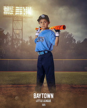 M2_ Rays_Walker_Liam_BAY28670_FIELDLIGHTS
