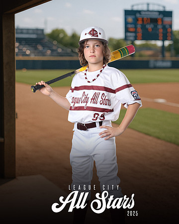 9U White_DeLuca_Griffin_MAG10217_DUGOUT
