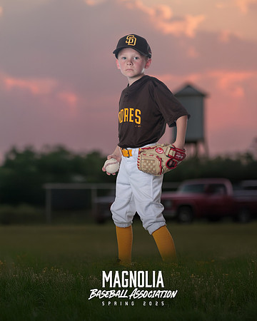 6U_Padres_Phillips_Wyatt_MAG26714_TRUCK