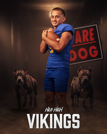 VARSITY_CHARTRAND-BARCO_NAHULU__DOG__323