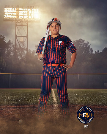 12U MAJOR HYDE_SANCHEZ_MASON_IMGL4921_FIELDLIGHTS