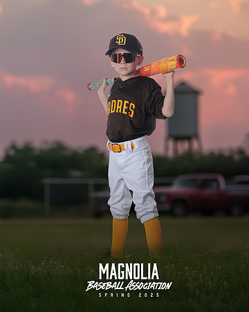 6U_Padres_Phillips_Wyatt_MAG26710_TRUCK