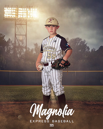9U_Kana_Eli_MAG27884_FIELDLIGHTS