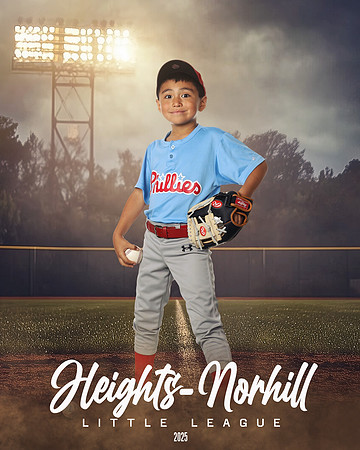 TB_PHILLIES_Salinas_Cristiano_HN010161_FIELDLIGHTS