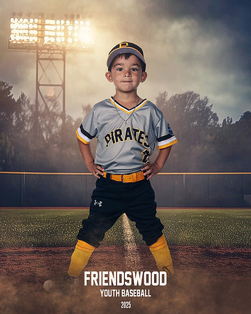 4U_Pirates_Moreno_Carlos_FRD30775_FIELD LIGHTS_