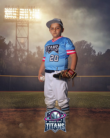8U_George_Mathew_CAM14676_FIELDLIGHTS