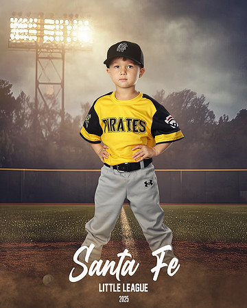 TB_PIRATES_Holmes_Kace_SF110127_FIELDLIGHTS