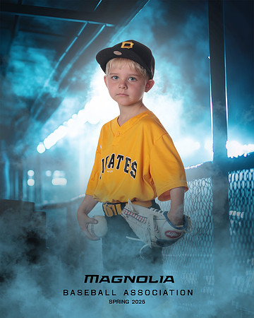 4_5U_Pirates_Brewer_Zachary_MAG25318_DUGOUT_