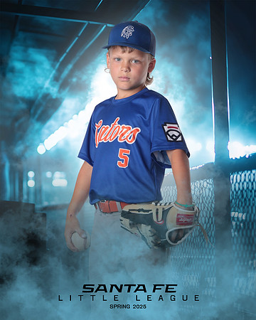 CP7_GATORS_Zaro_Michael_IMGL8789_DUGOUT