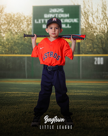 TB_ Astros_Reyes_Messiah_BAY28267_SIGN
