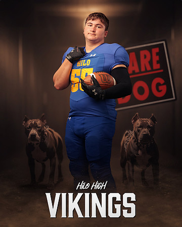 VARSITY_MENKE_LOGAN__DOG__404
