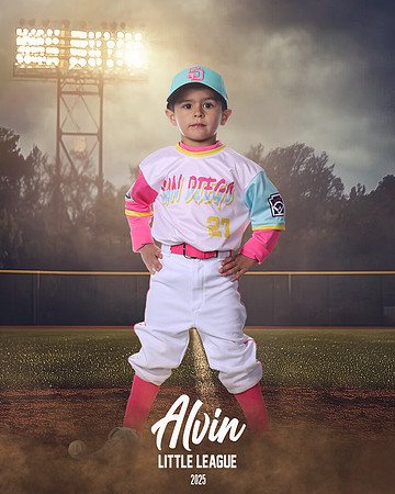 JR_TB_PADRES_Fernandez_Briggs_143A4033_FIELDLIGHTS