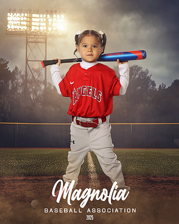 4_5U_Angels_Rodriguez_Everly_MAG10058_FIELD LIGHTS_