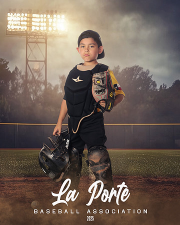 8U_Pinto_Pirates_Reyna_Adrian_LP023545_FIELDLIGHTS