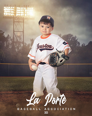 4U_Foal_Astros_Bennett_Colton_LP022701_FIELDLIGHTS