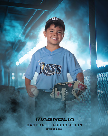 4_5U_Rays_Robles_Nehemiah_MAG25392_DUGOUT_