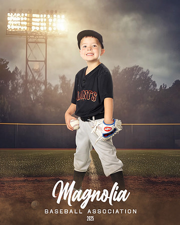 4_5U_Giants_Myre_Paxton_MAG10335_FIELD LIGHTS_