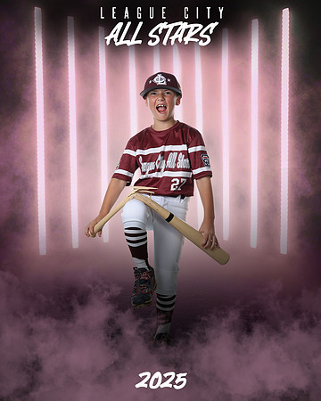 8U Maroon_Moreno_Benjamin_MAG10294_LIGHTS