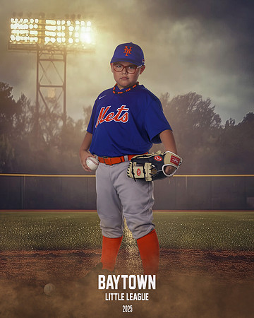 M2_ Mets_Loredo_Ian_BAY12745_FIELDLIGHTS