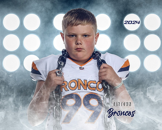 JR_Davis_Koby_SF_20174_GOAL POST__LIT_