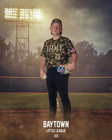 JR_ARMY_Mcmorrow_Cole_BAY14434_FIELDLIGHTS